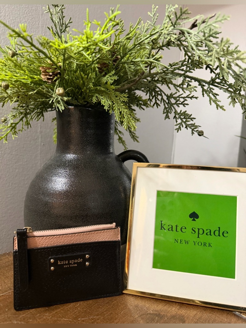 Kate Spade Zip Card Holder (NWT)
